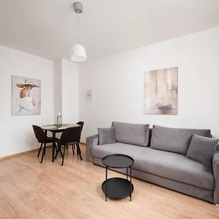 Wola Parkside Comfy By Bookinghost Apartman Varsó