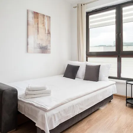 Wola Parkside Comfy By Bookinghost *