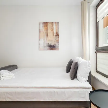 Wola Parkside Comfy By Bookinghost Apartment Warsaw