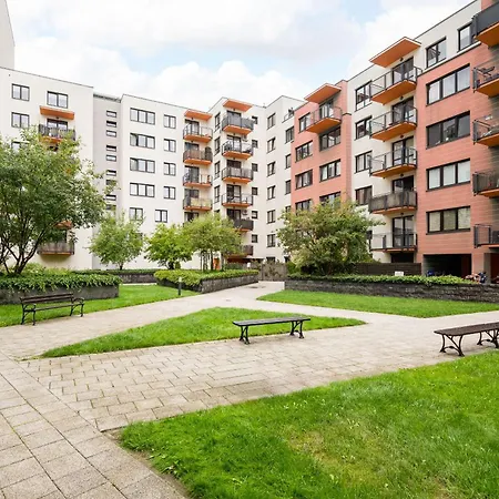 Apartman Wola Parkside Comfy By Bookinghost *