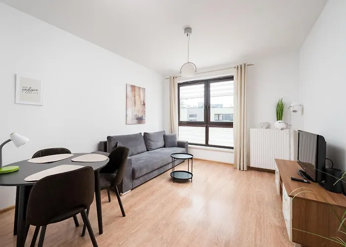 דירה Wola Parkside Comfy By Bookinghost