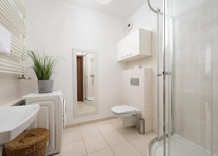 アパート Wola Parkside Comfy By Bookinghost ワルシャワ