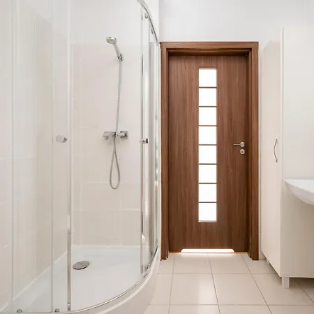 Appartement Wola Parkside Comfy By Bookinghost *