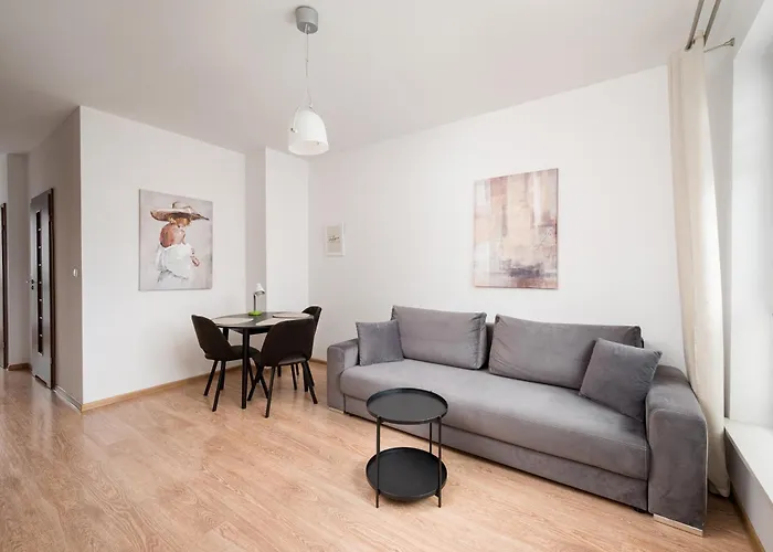 Wola Parkside Comfy By Bookinghost شقة وارسو