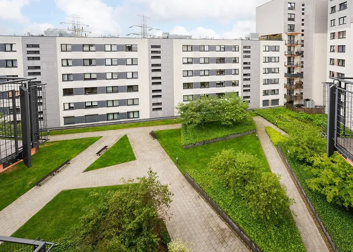 Wola Parkside Comfy By Bookinghost *